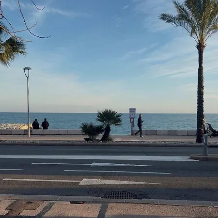 T4 Front De Mer Piscine Interieure Privee Clim Apartman Cagnes-sur-Mer