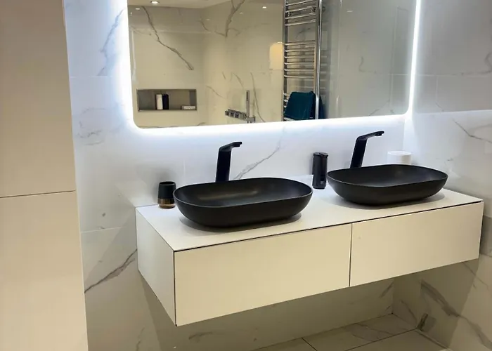 T4 Front De Mer Piscine Interieure Privee Clim *